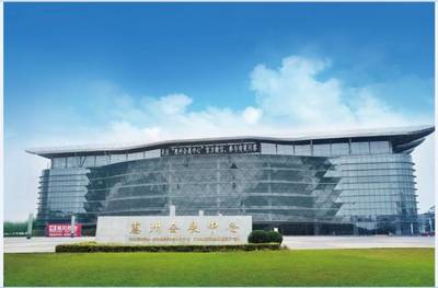 辦會議，來惠州會展中心 一站式專業(yè)服務，開啟高效信息交流新篇章